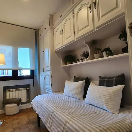 Comfortable In 50 M² Near Amenities ヒホン