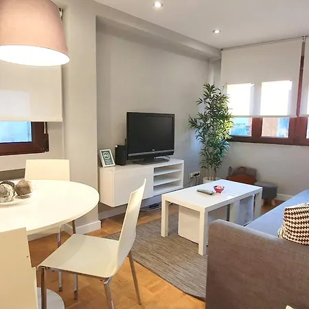 Comfortable In 50 M² Near Amenities *
